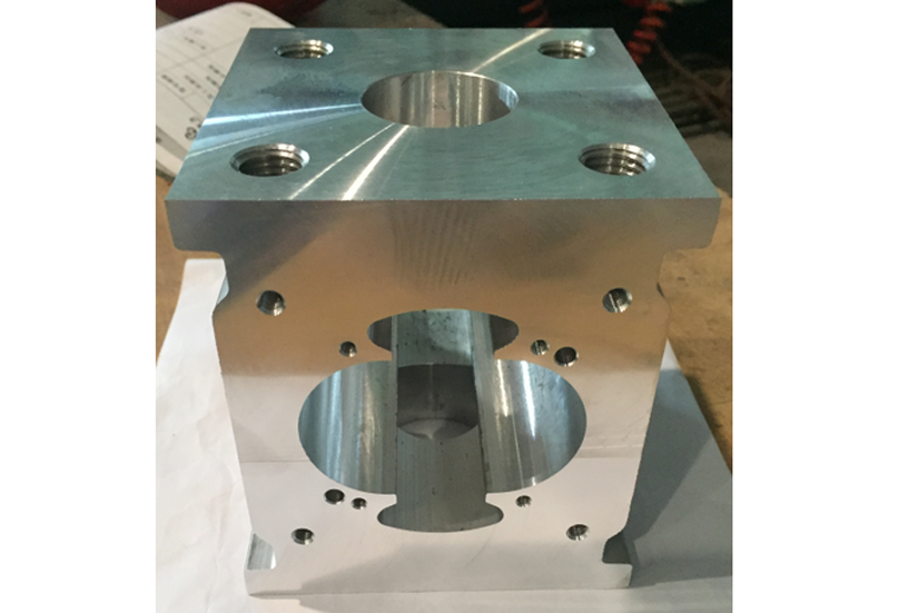 精机加工配件-铝制 腰轮壳体